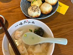 -鑫震源·苏式大虾生煎(山塘街店)