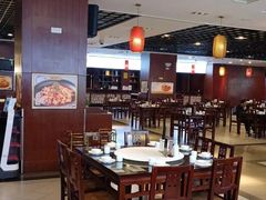 -潇湘华天大酒店-湘·悦美食街(芙蓉中路店)