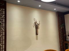 -小草屋轰趴馆别墅派对新场团建家庭聚会