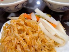 -牛一嘴·兰州牛肉面·大盘鸡(财富中心店)