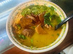 -金杨拉面王小吃面馆·牛三宝面·红烧牛肉粉