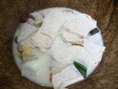 -滇香肴·云南菜蒸汽石锅鱼(云南北路店)