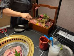 -山川小町·极番烧肉(新地假日广场店)