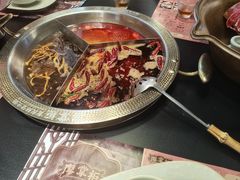 -廖掌柜·重庆鲜货火锅(上海首店)