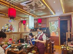 -沸炉重庆老火锅(军事博物馆店)