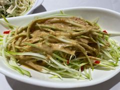 捞汁葫芦丝-峨嵋酒家(地安门店)