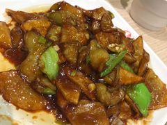 地三鲜-六泰居·尔滨地标·东北菜(泰山路店)