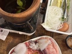 -Show Neua Thai Street Food
