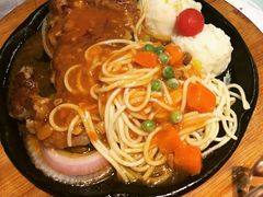 -豪客来牛排(中央花苑店)