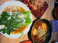 -先启半步颠小酒馆(虹桥龙湖天街店)