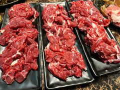 -牛里牛气· 榴莲海鲜鲜牛肉自助火锅·烤肉(横岗店)