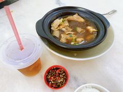-新峰肉骨茶