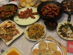 -巴厘龙虾·榜首油焖大虾(音乐学院·沿江酒馆店)