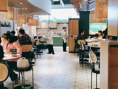 大堂-费大厨辣椒炒肉(高铁吾悦广场店)