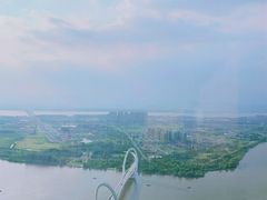 -南京眼步行桥