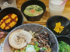 -柒鉦·日式豚骨拉麵(常德路店)