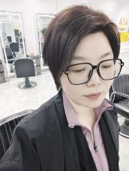 -Coo Hair salon