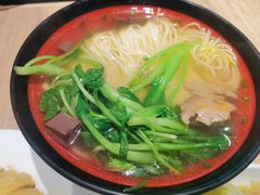 鸡汤面-泰煌鸡·上海白斩鸡·鸡汤面(万航店)