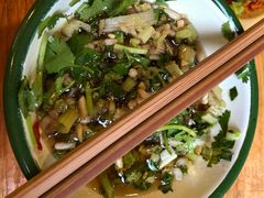 -拈签一笑黄牛肉辣卤串串