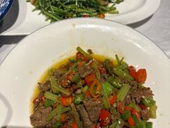 -鄱阳湖·江西小炒·瓦罐煨汤(五道口店)