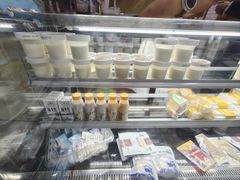 -正飞鲜奶(吐鲁番路店)