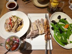 -贯贯吉·清真餐厅(浙江中路店)