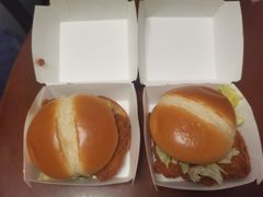 -麦当劳(浦江镇绿地乐和城店)