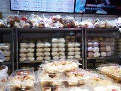 面包甜点陈列柜-白玉兰食品(甜云店)
