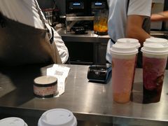 -喜茶(北京华贸购物中心店)