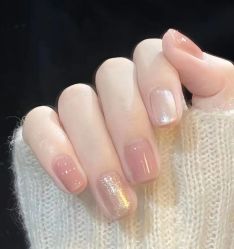 -阿噶西美甲美睫