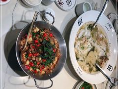 -渔语鱼酸菜鱼新川菜(来福士店)