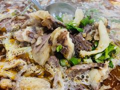 -朝伟清真铜瓢牛肉馆(三十年老·店)