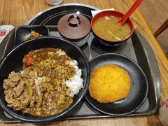 -食其家·牛丼咖喱(金桥太茂店)