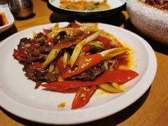 -隔壁老王·家常云南菜(花巷店)