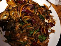 -聚点串吧·北京烧烤(赵登禹路店)