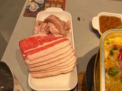 -山焱·炭火自助烤肉(周浦万达店)