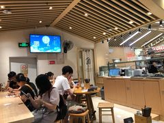大堂-狮头牌卤味研究所·卤味饭(花城汇南区店)