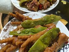 -哈尔滨烧烤·山河村铁锅炖(交大店)