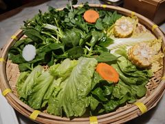 -尚尚仙·酸汤猪手·猪肚鸡火锅(华联万柳购物中心店)