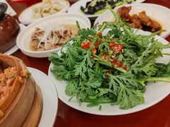 生拌茼蒿-龙凤瓦罐煨汤馆(清江东路店)