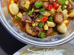 -亮欢寨酸汤鱼(沙冲路店)