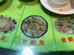 -华哥新鲜猪精品美食