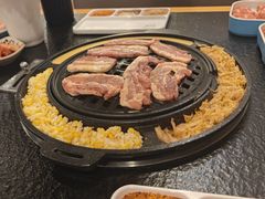-碳香居烤肉