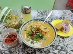 -002鱼汤粉(龍園店)