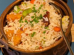 -一坐一忘云南菜(嘉里中心店)