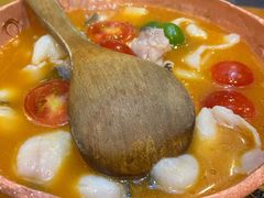 版纳野果酸汤鱼-云海肴·汽锅鸡·云南菜(天津国金汇店)