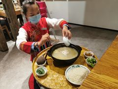 -一坐一忘云南菜(嘉里中心店)