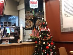 -The Habit Burger Grill 哈比特汉堡(爱琴海店)