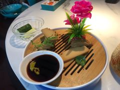 -荷塘秋月·本帮江浙菜(国权路店)