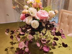 -燕庭·纯燕窝·甜品下午茶(南京西路店)